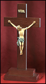 Tomaso Standing Crucifix